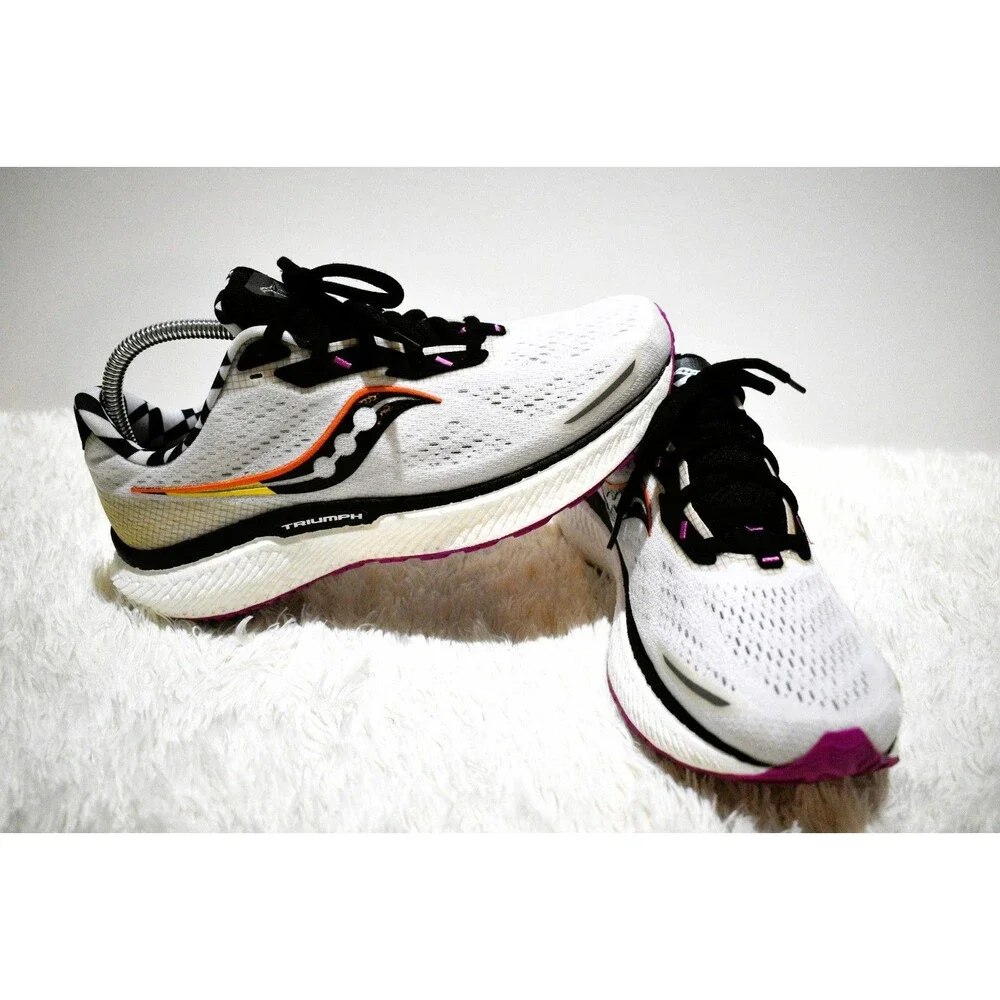 Saucony Women's Triumph 19 White Running Shoes Reverie S10678-40 Women's Size 11